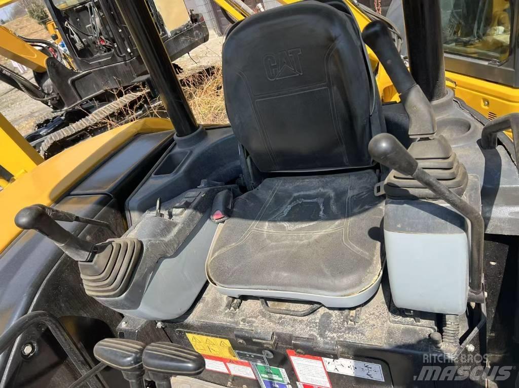 CAT 304 C CR Міні-екскаватори < 7т