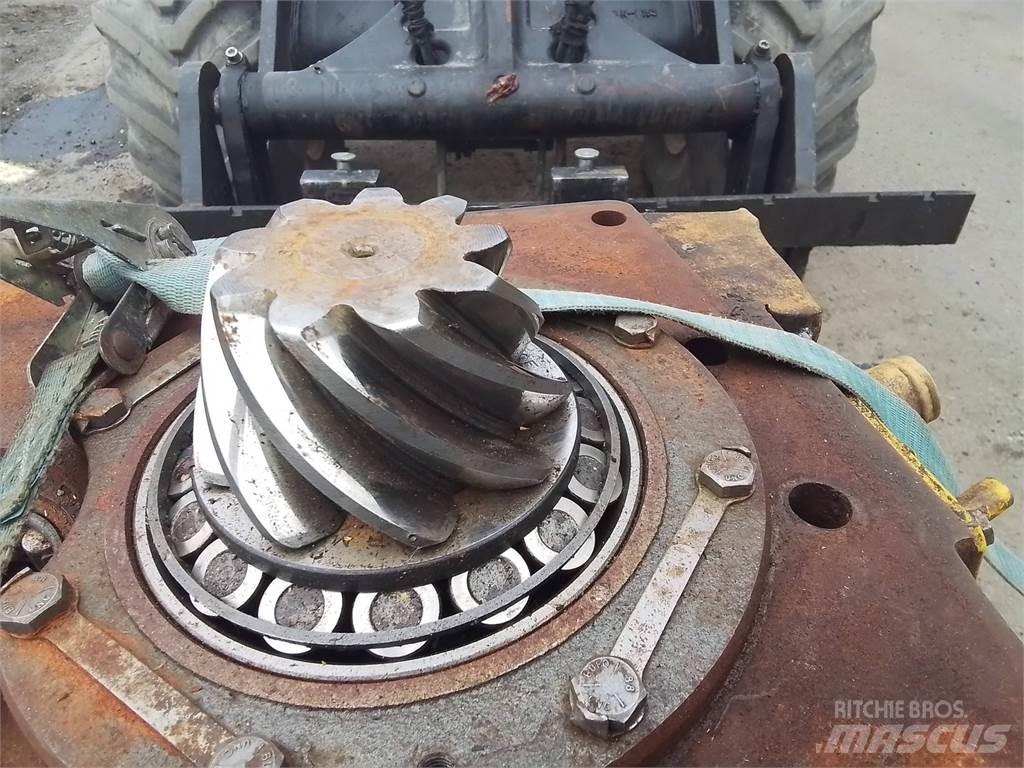 Volvo BM 868 Коробка передач