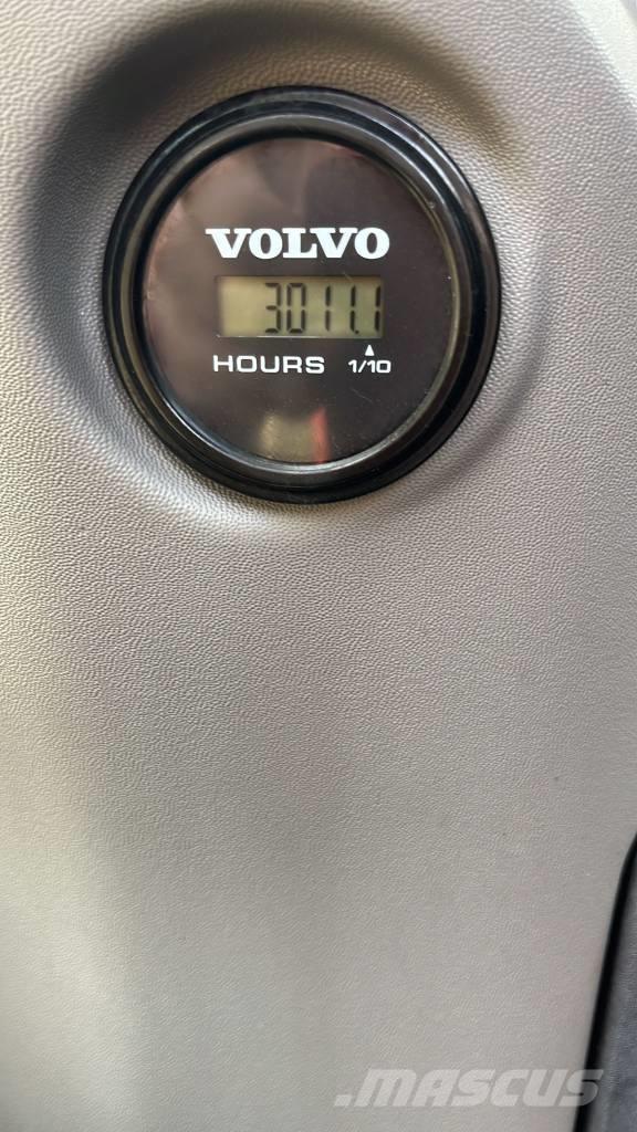 Volvo EWR 150 E Колісні екскаватори