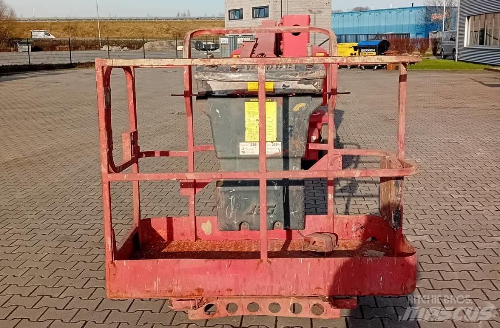 JLG E 400 AJPN Колінчаті підйомники