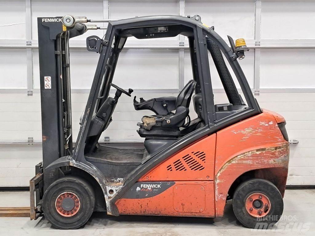Linde H25D-02 Дизельні навантажувачі