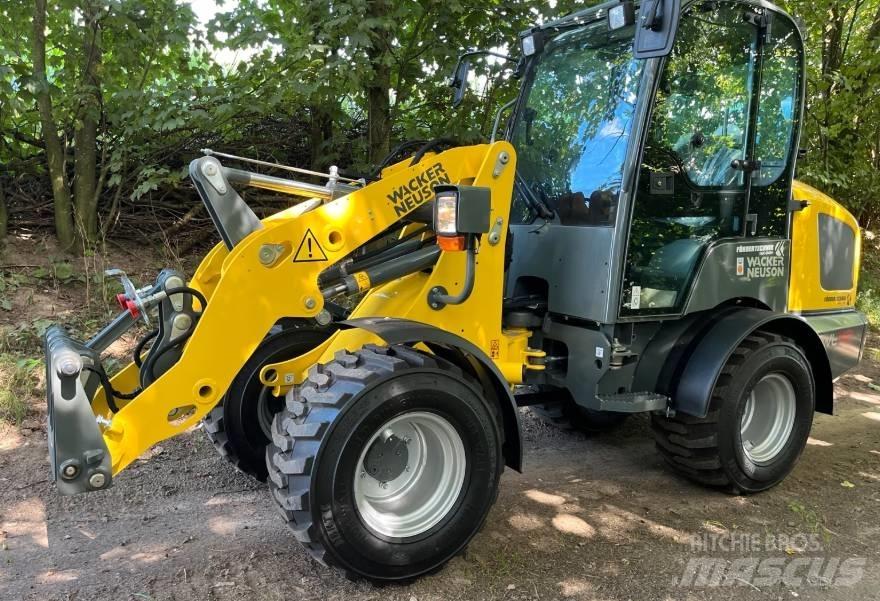 Wacker Neuson WL32 Фронтальні навантажувачі