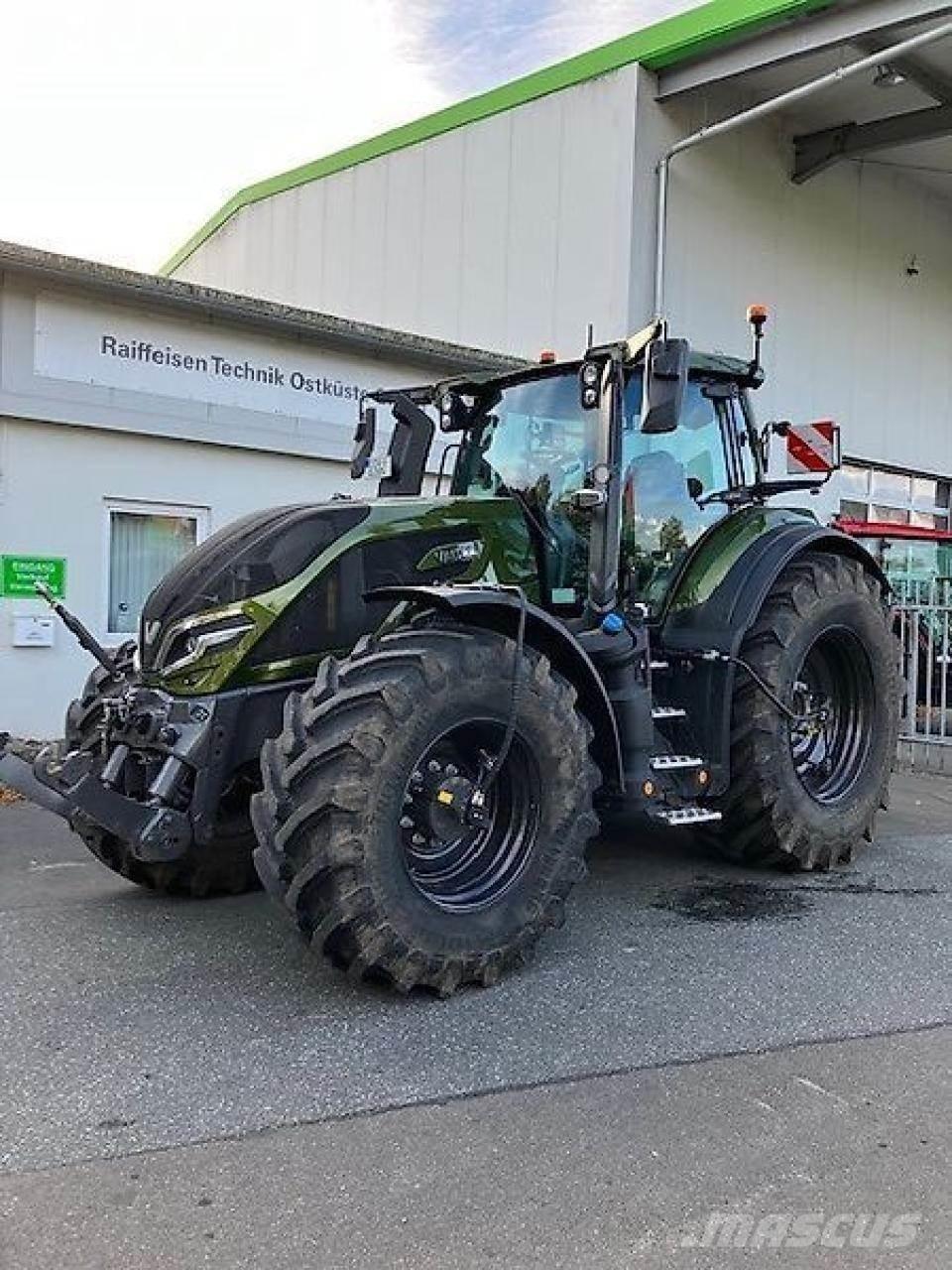 Valtra q285 Трактори