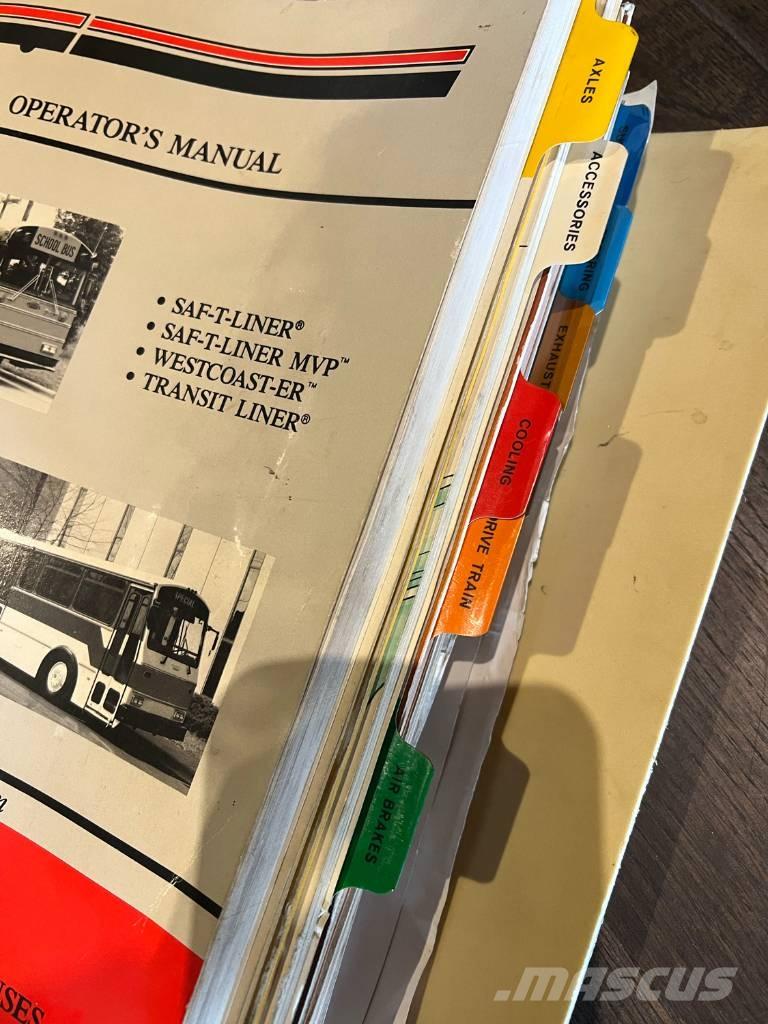 Thomas K880 Шкільні автобуси