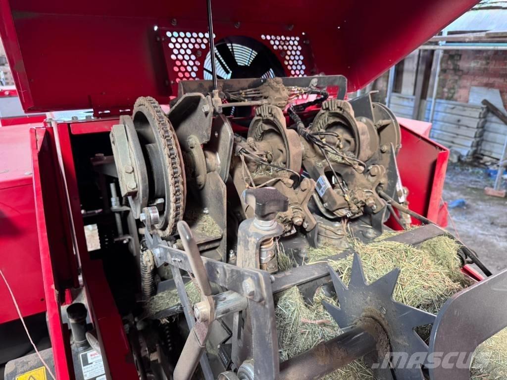 Massey Ferguson 1842 Тюкові прес-підбирачі