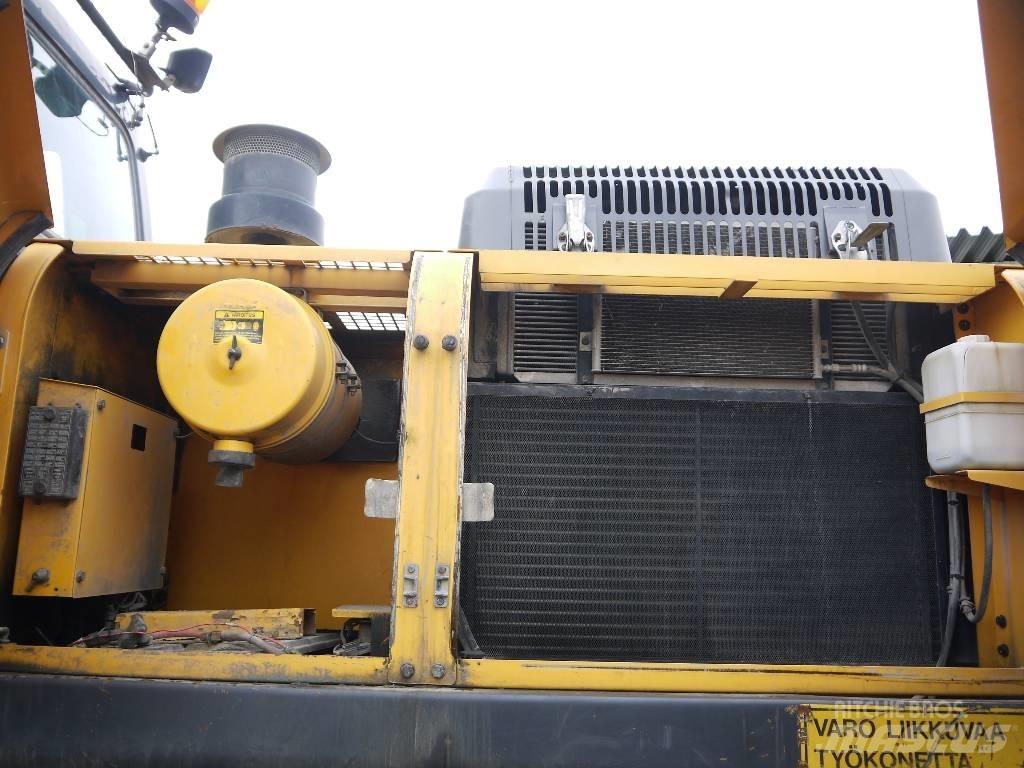 Hyundai R 320 LC-7A Гусеничні екскаватори