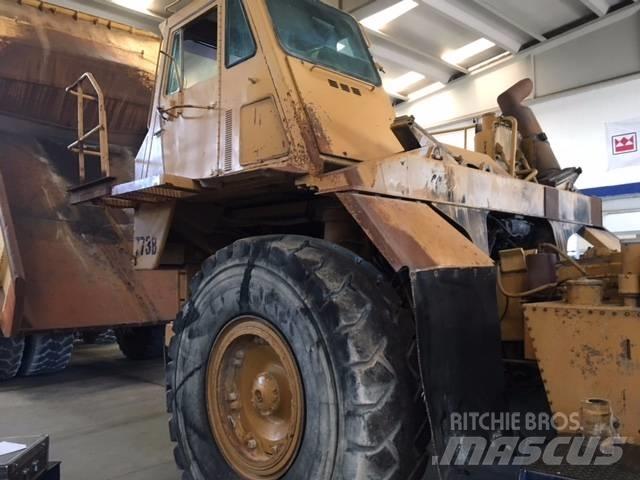 CAT 773 B Кар`єрні самоскиди