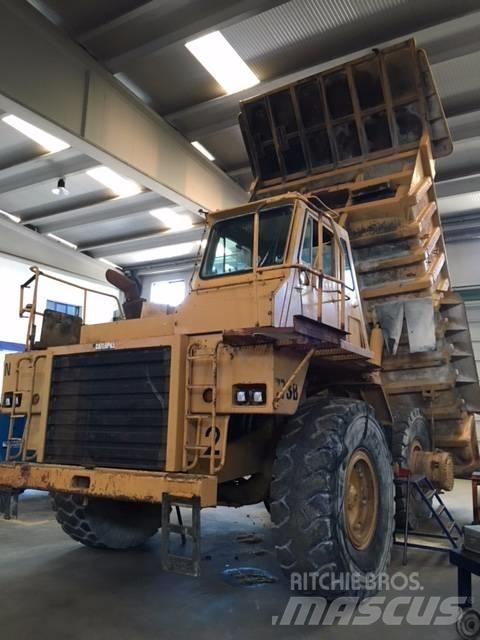 CAT 773 B Кар`єрні самоскиди