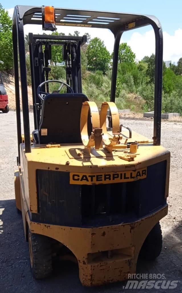 CAT V35D Газові навантажувачі