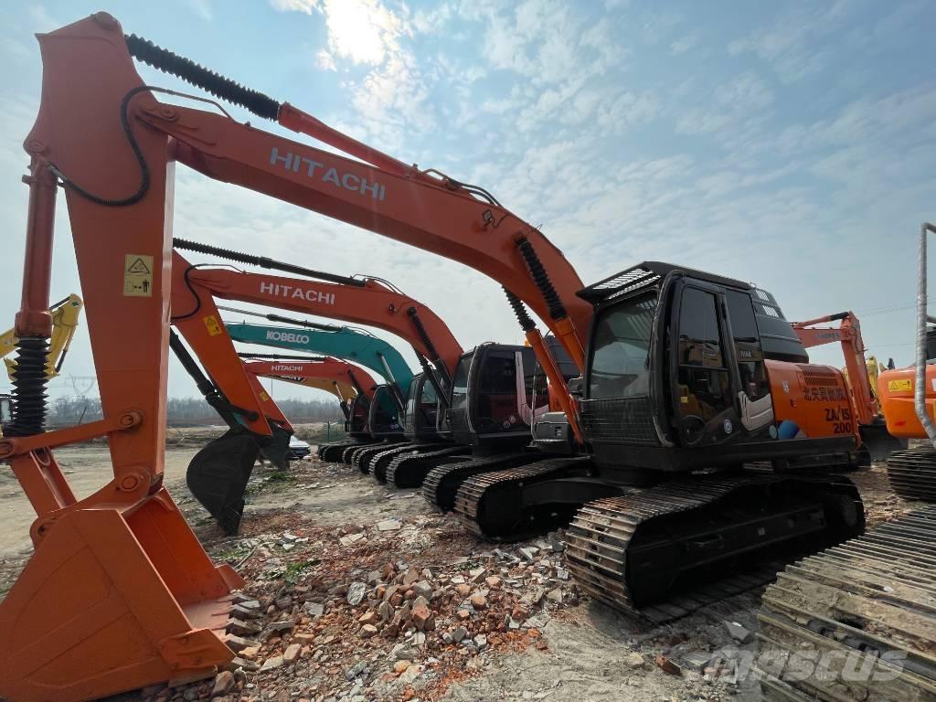 Hitachi Zaxis 200 LC Гусеничні екскаватори