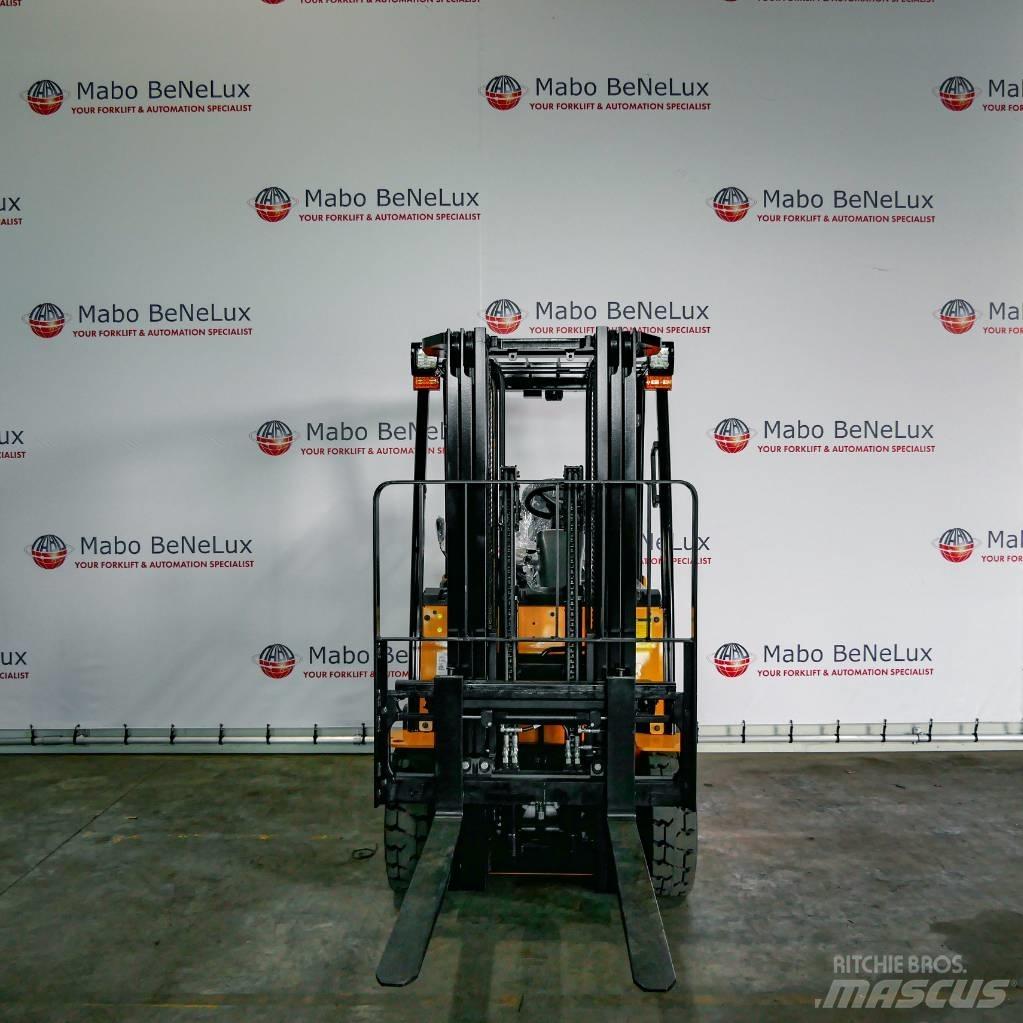 Hyundai 25B-9U Дизельні навантажувачі