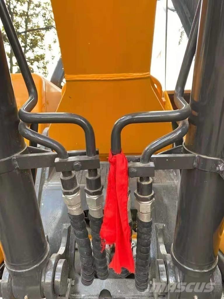 Sany SY 135 C Гусеничні екскаватори