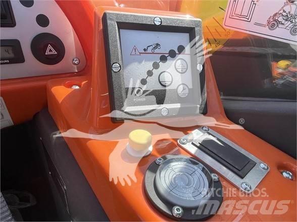 Ausa T144H Телескопічні навантажувачі