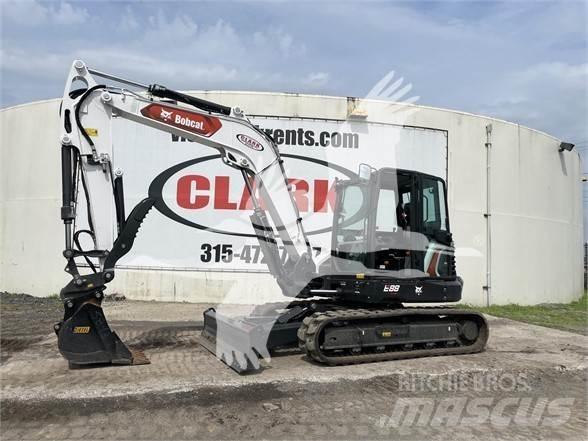 Bobcat E88R2 Гусеничні екскаватори