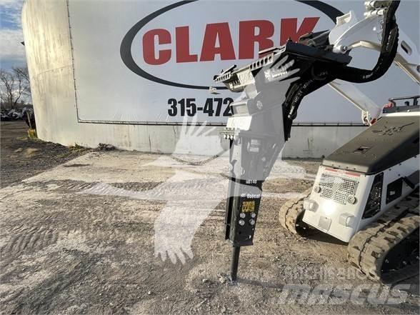 Bobcat NB140 Плуги