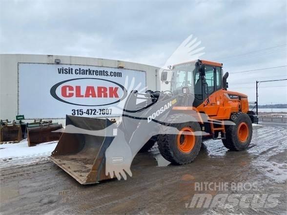 Doosan DL250-5 Фронтальні навантажувачі