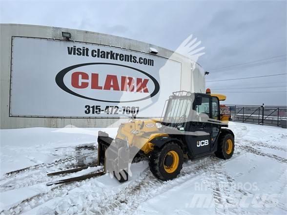 JCB 525-60 Телескопічні навантажувачі