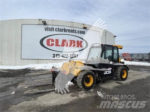 JCB 525-60 Телескопічні навантажувачі