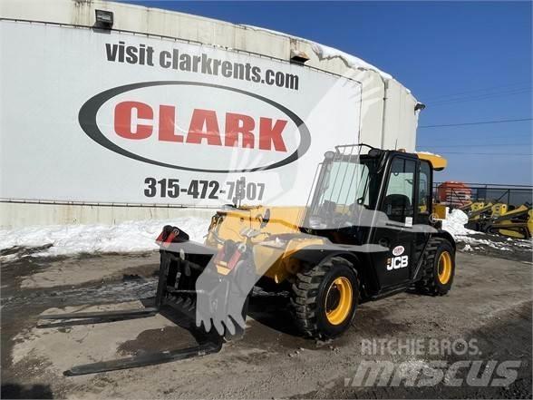 JCB 525-60 Телескопічні навантажувачі