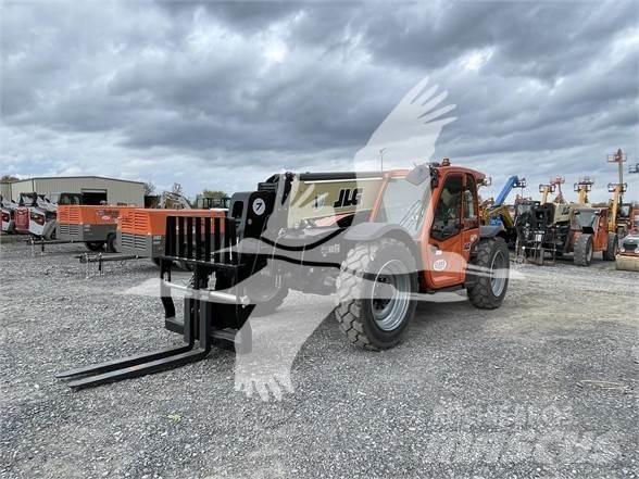 JLG 742 Телескопічні навантажувачі