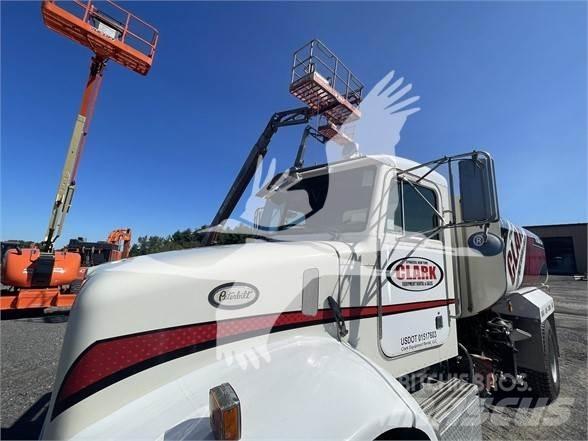 Peterbilt 330 Поливальні машини