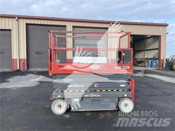 SkyJack SJ3226 Підйомники-ножиці