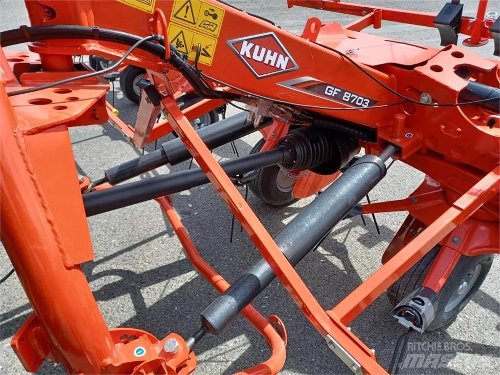Kuhn GF 8703 Граблі і сінозворушувачі