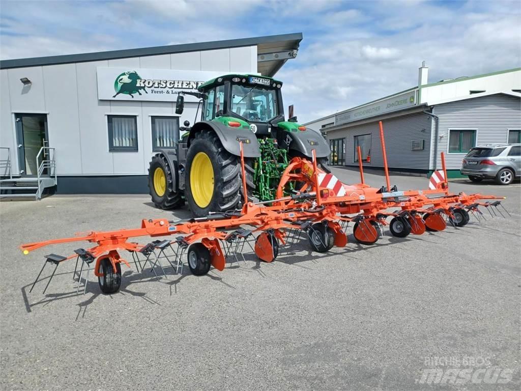Kuhn GF 8703 Граблі і сінозворушувачі