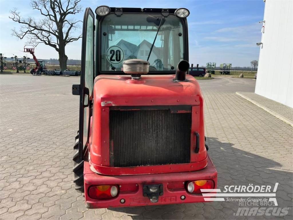 Schäffer 5370 Z Фронтальні навантажувачі