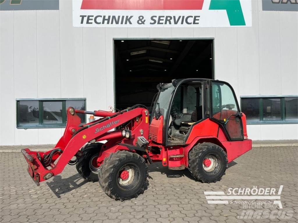 Schäffer 5370 Z Фронтальні навантажувачі