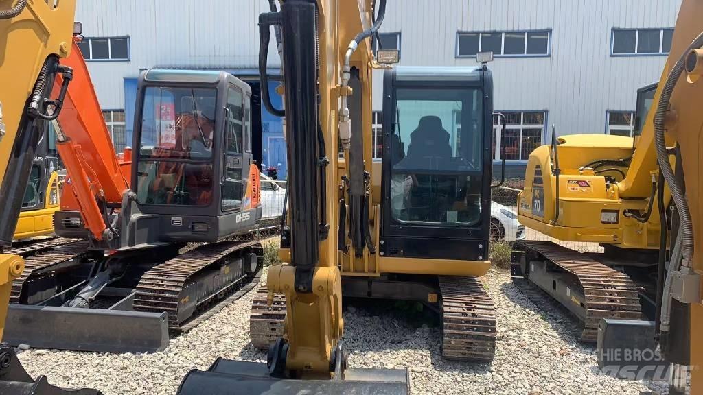 CAT 306 Гусеничні екскаватори