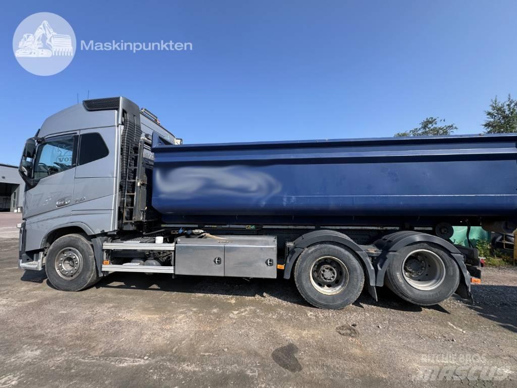 Volvo FH 16 750 Вантажівки з гаковим підйомом