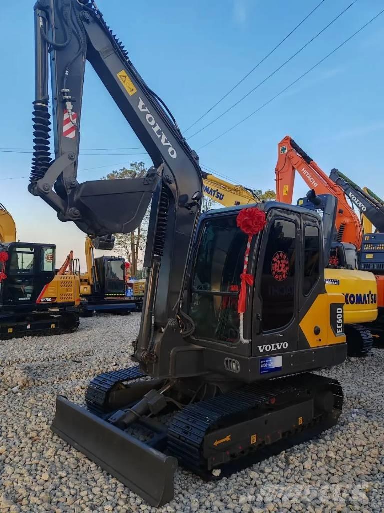 Volvo EC60D Гусеничні екскаватори