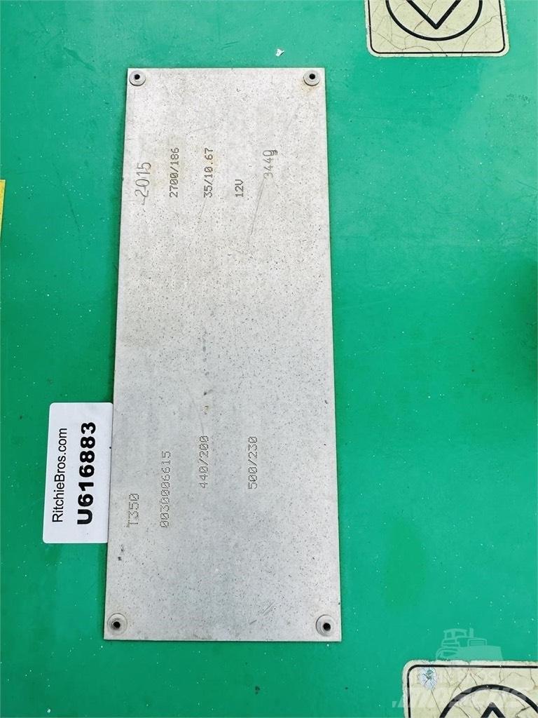 JLG T 350 Вишки-причепи