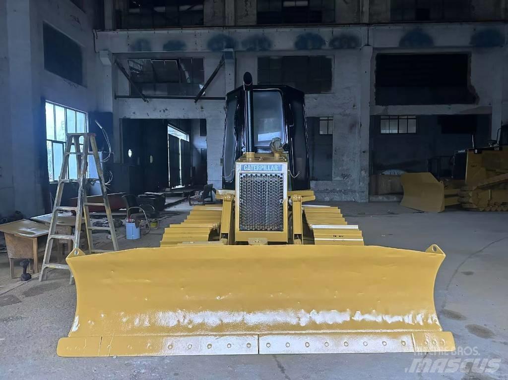 CAT D 4 C Гусеничні бульдозери