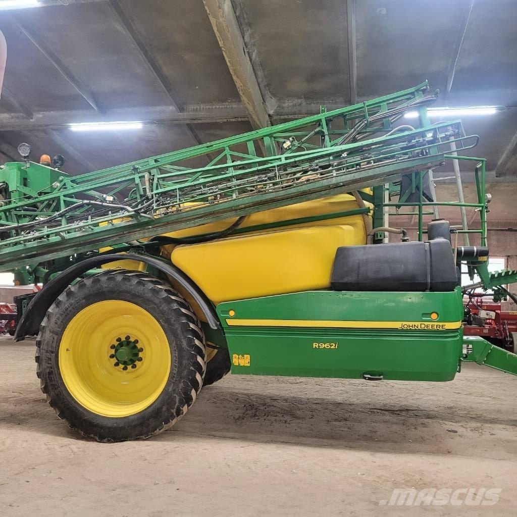 John Deere R 962 i Причіпні обприскувачі
