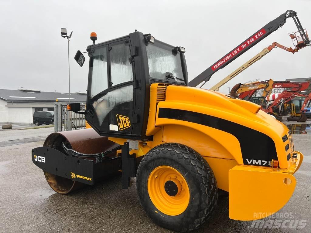 JCB Vibromax VM 75 Грунтові котки