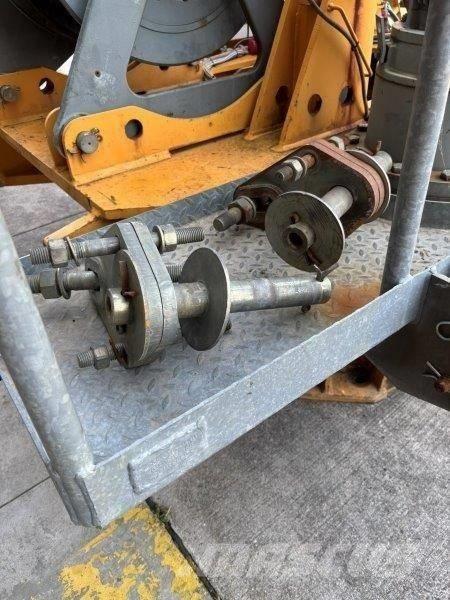 Liebherr 130 EC-B 6 Баштові крани