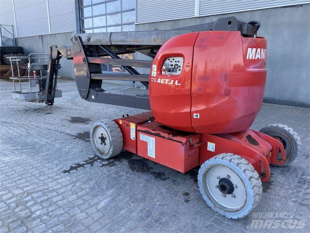 Manitou 170AETJ-L Колінчаті підйомники
