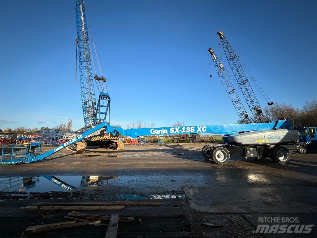Genie SX 135 XC Телескопічні підйомники