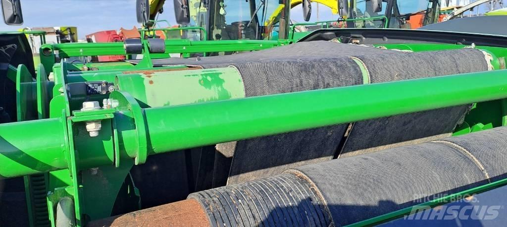 John Deere 960 Рулонні прес-підбирачі