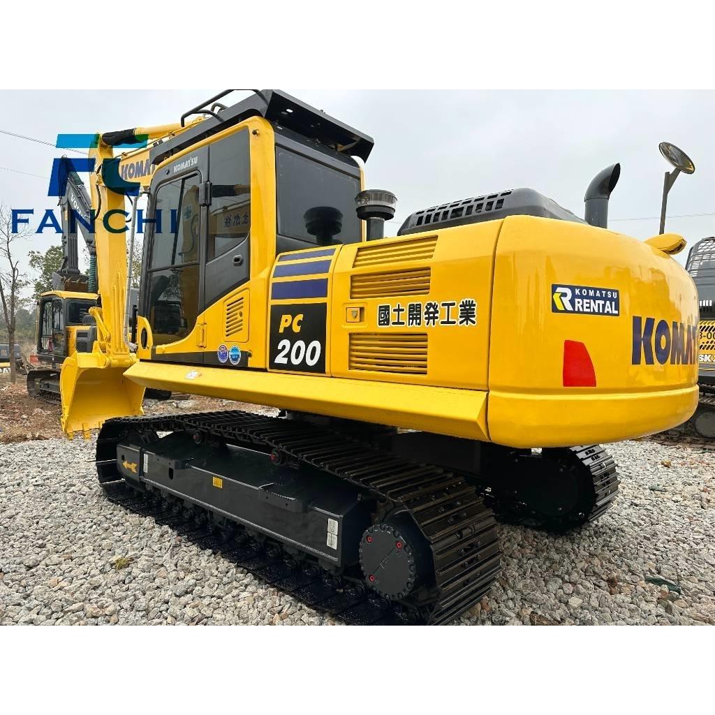 Komatsu 200-8 Гусеничні екскаватори