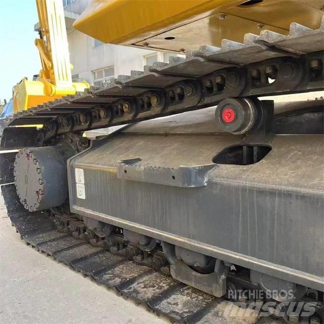 Komatsu PC 210-8 Гусеничні екскаватори