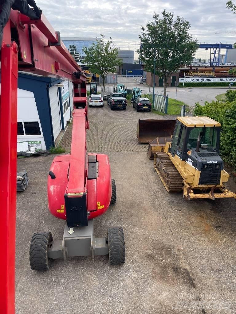 JLG 800 AJ Колінчаті підйомники