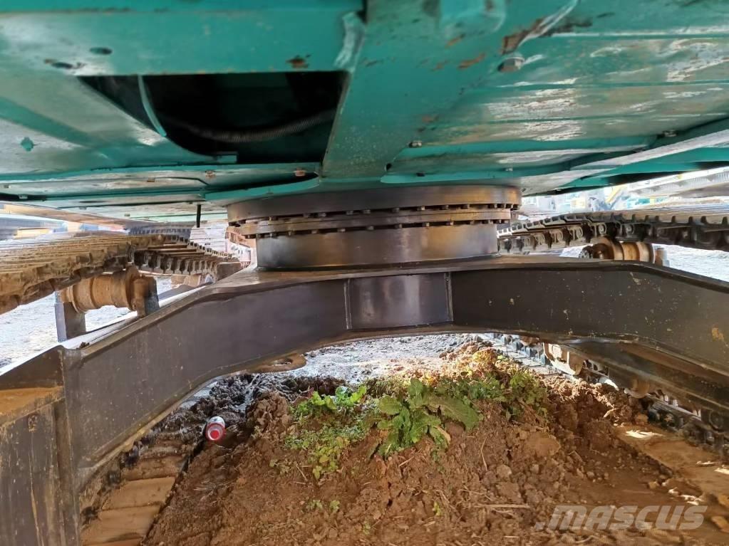 Kobelco SK 140 Гусеничні екскаватори