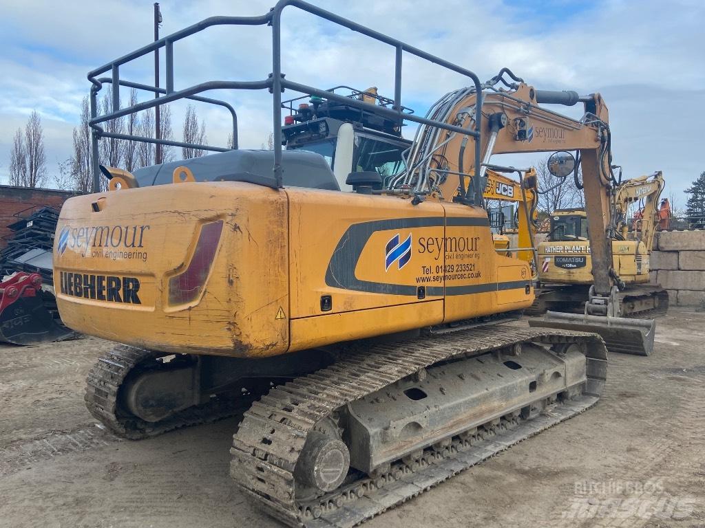Liebherr R 922LC Гусеничні екскаватори