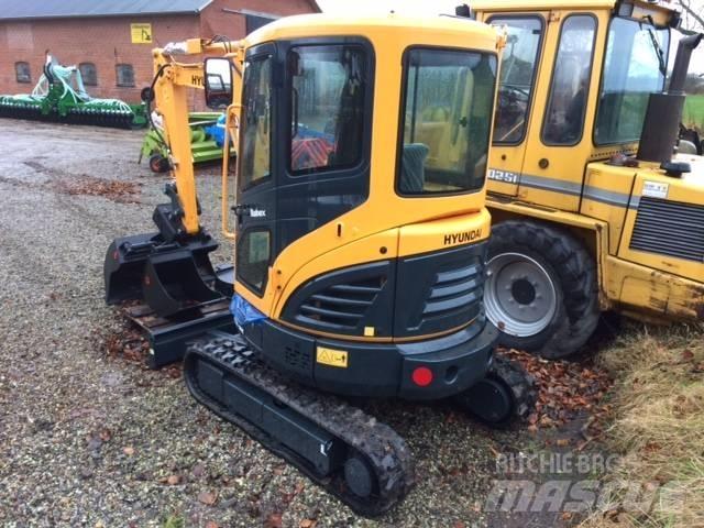Hyundai R25 AK Міні-екскаватори < 7т