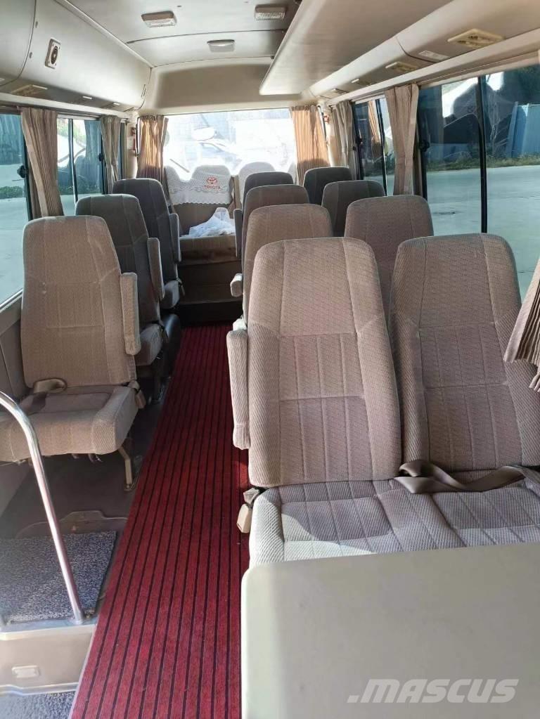 Toyota Coaster Bus Мікроавтобуси
