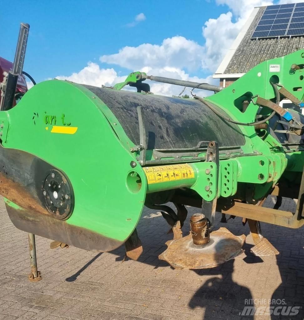  Farmtec rotar 300 Інші землеоброблювальні машини і додаткове обладнання