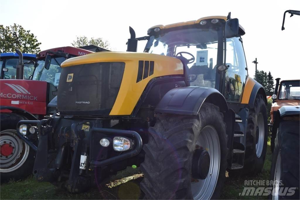 JCB Fastrac 8250 Трактори